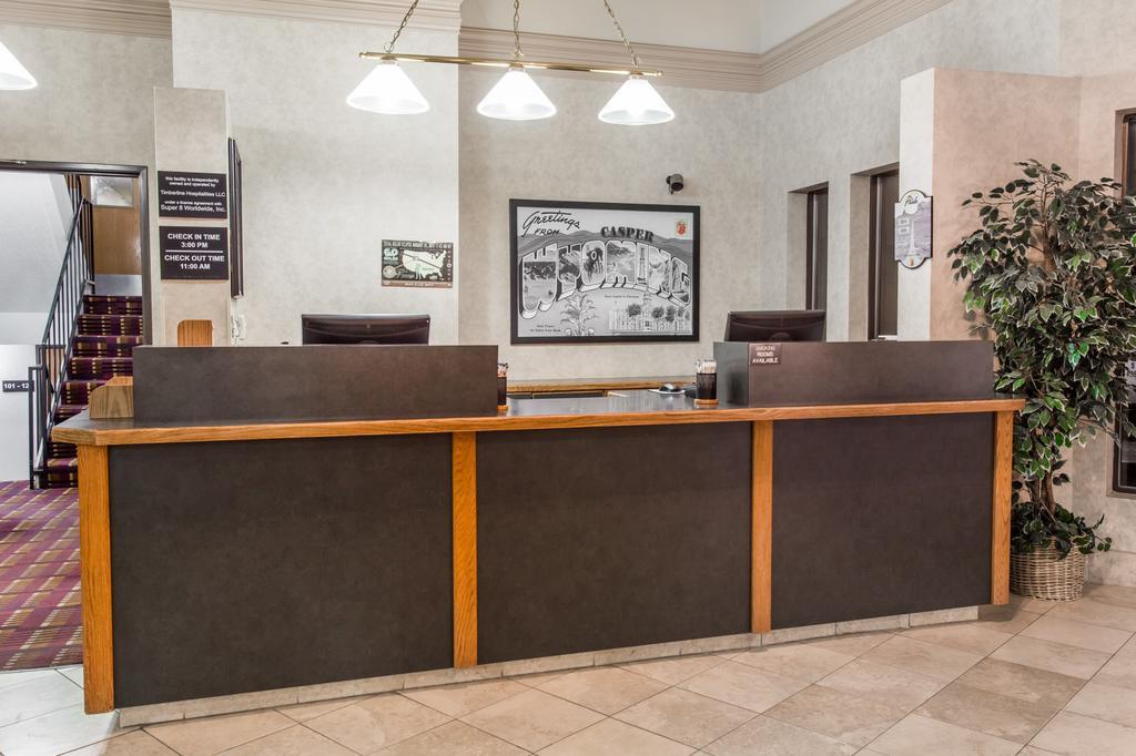 Super 8 By Wyndham Casper West By The River Exterior photo